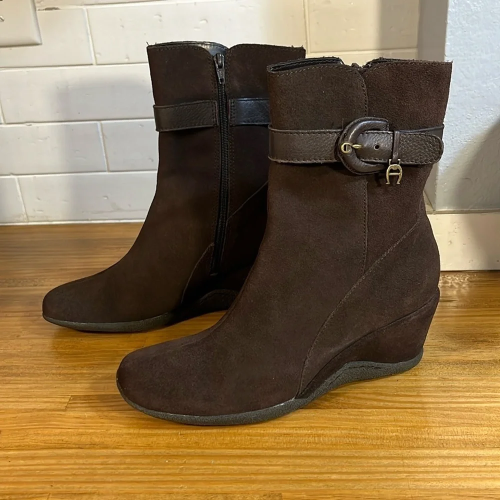 Etienne Aigner Eve Women's Brown Suede Leather Wedge  Ankle Boots Size 7.5 M